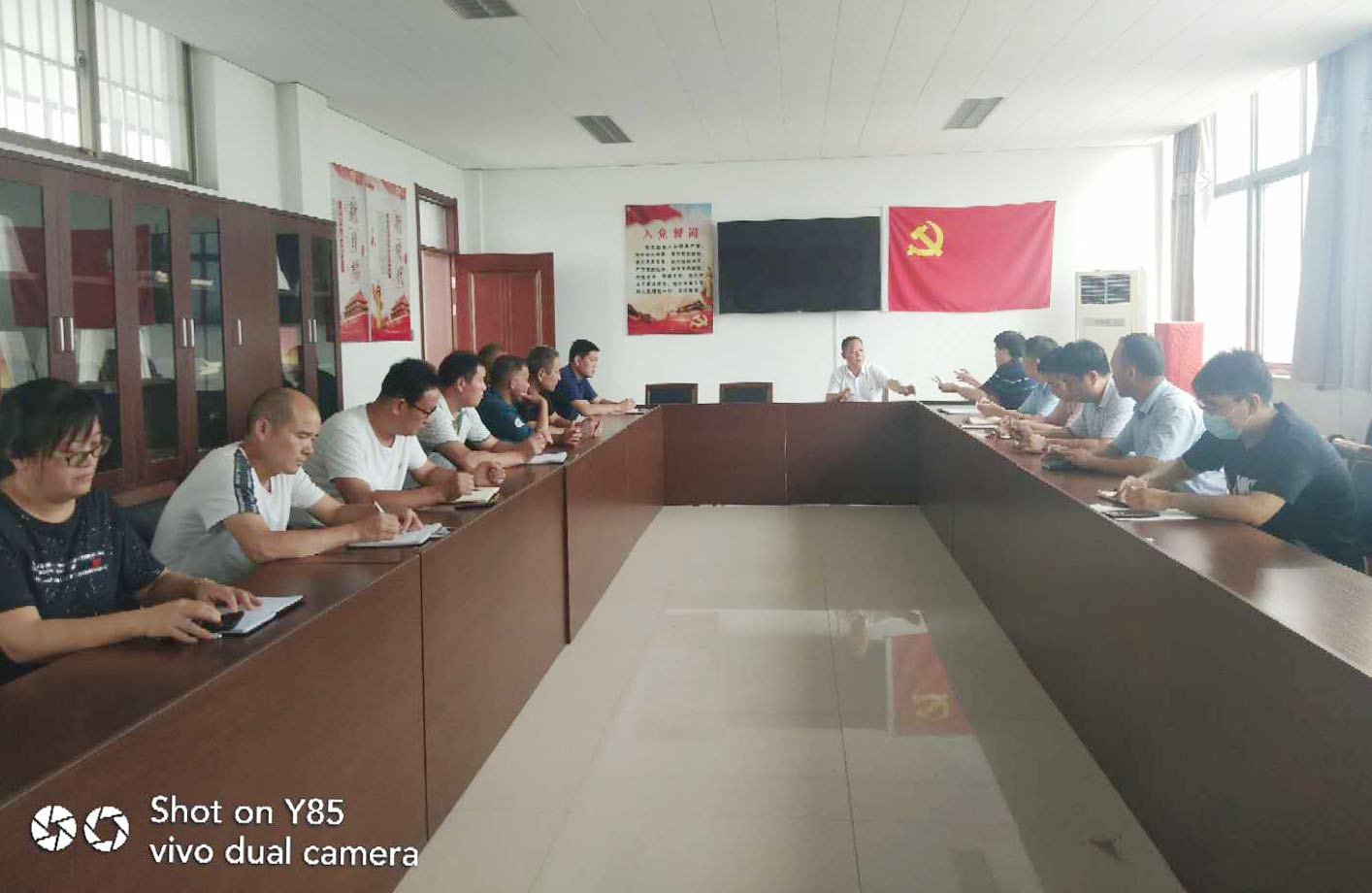 a1010133f44f4be1096303321b13c28.jpg a1010133f44f4be1096303321b13c28.jpg