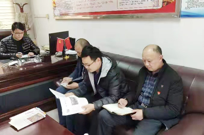 4c4e261e5e2d172db820439709bcb32.jpg 4c4e261e5e2d172db820439709bcb32.jpg