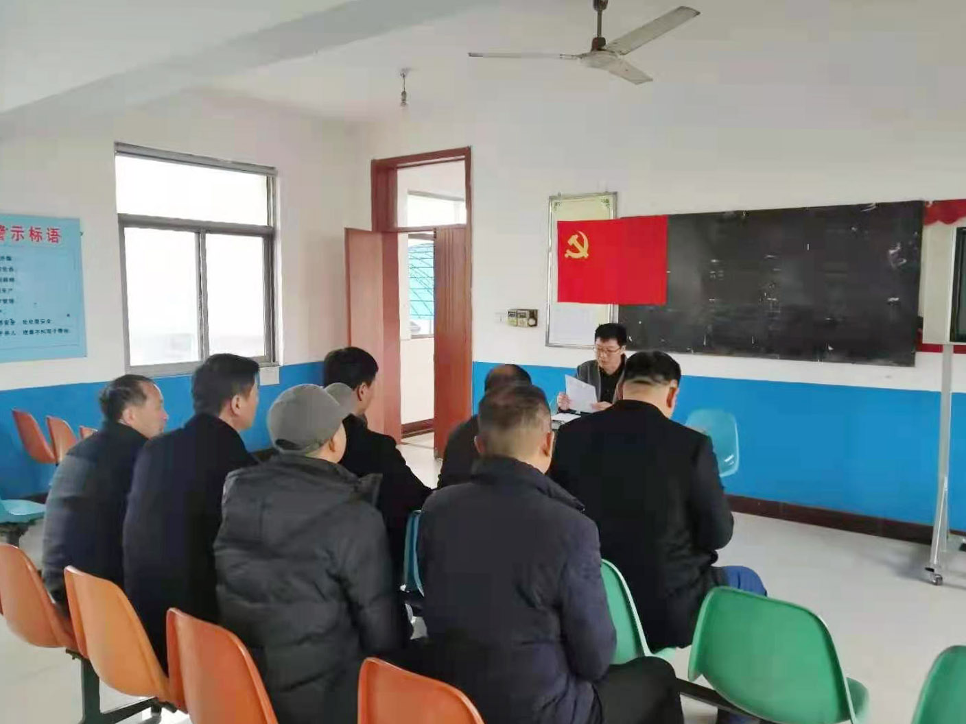 cc991b92260392d8cee4a2699819009.jpg cc991b92260392d8cee4a2699819009.jpg