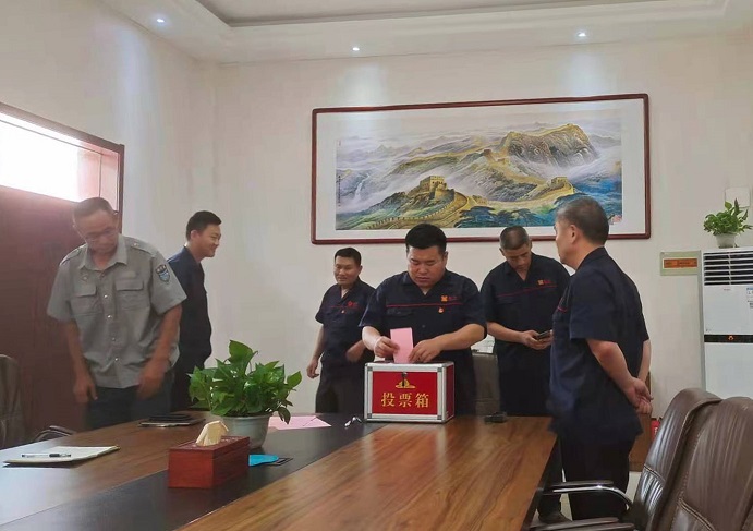 鏉庢暚娉㈤澶囧厷鍛樹細璁?2.jpg 鏉庢暚娉㈤澶囧厷鍛樹細璁?2.jpg