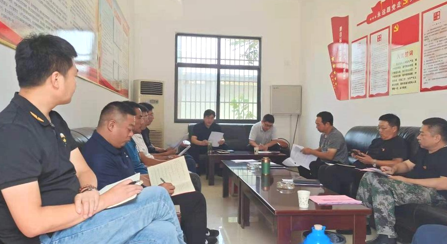 涓撻缁勭粐鐢熸椿浼?1.jpg 涓撻缁勭粐鐢熸椿浼?1.jpg