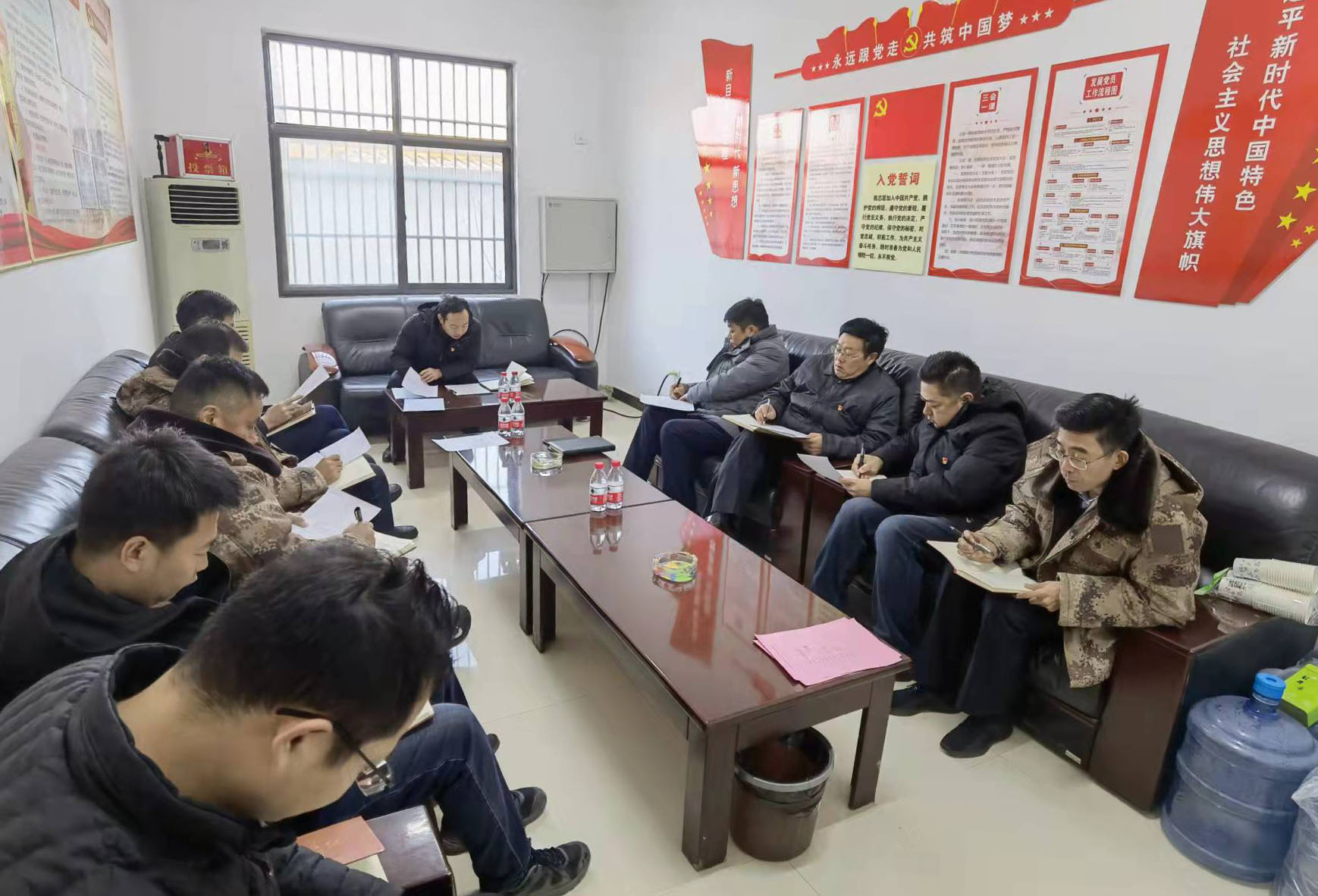 12鏈堜富棰樺粔鏀挎棩01.jpg 12鏈堜富棰樺粔鏀挎棩01.jpg