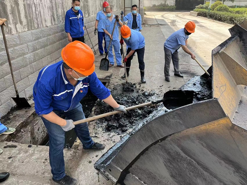 a70ded968e757106476d0cbd187d44f.jpg a70ded968e757106476d0cbd187d44f.jpg